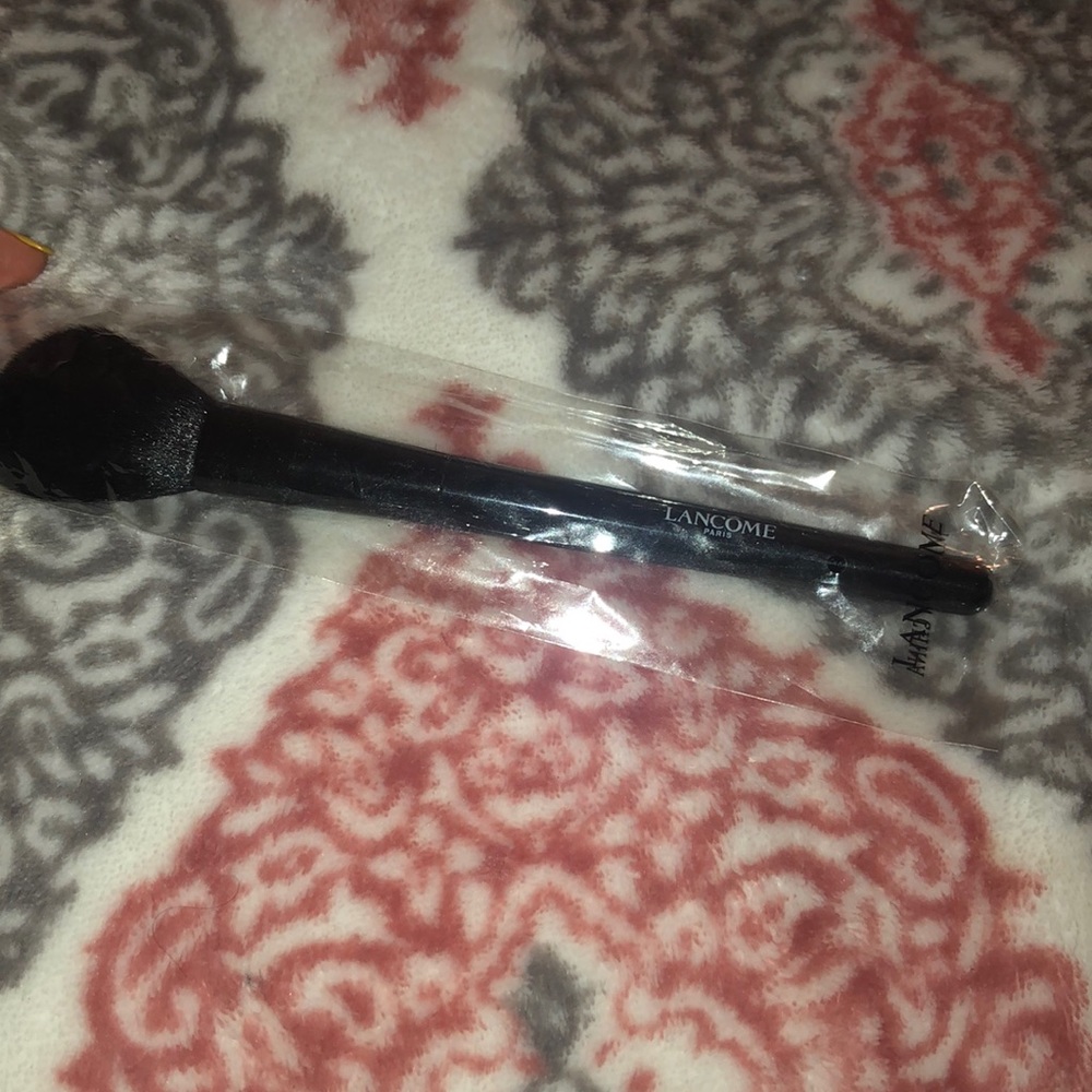 Lancome brush
